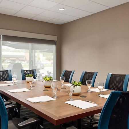 Towneplace Suites Cedar Rapids Marion Екстериор снимка