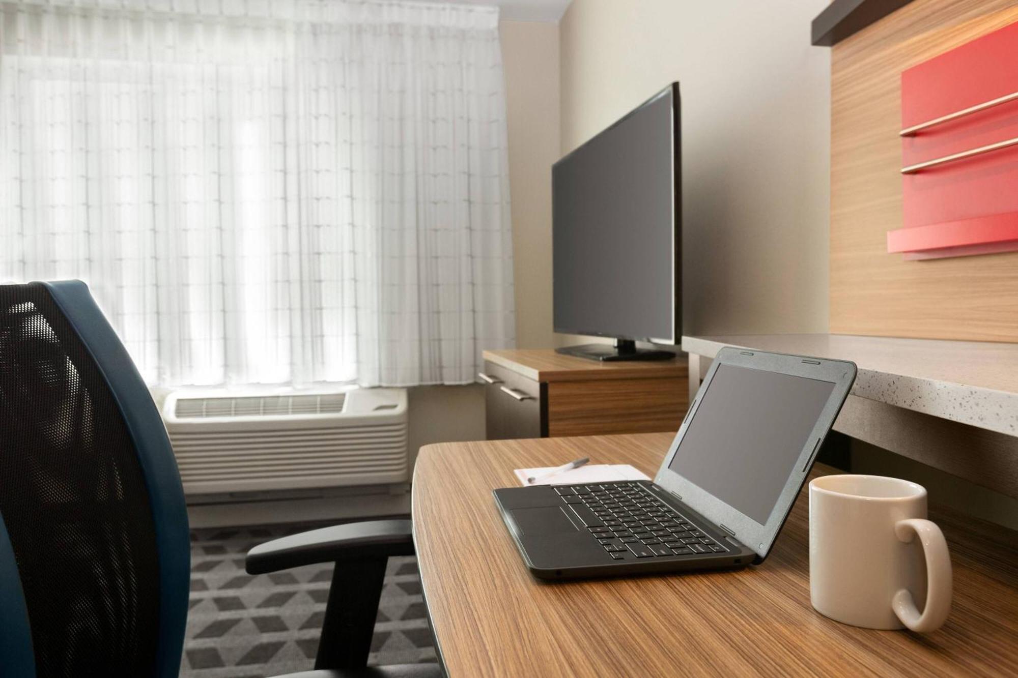 Towneplace Suites Cedar Rapids Marion Екстериор снимка