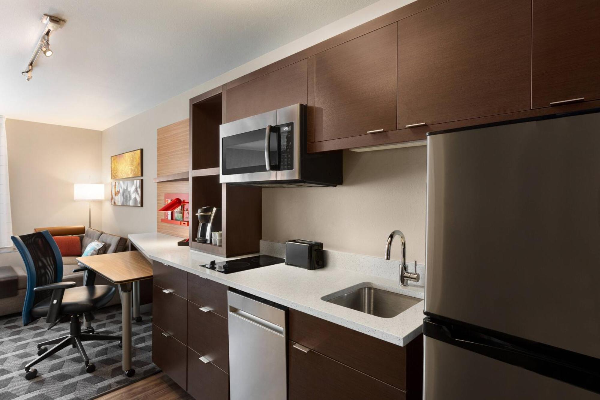 Towneplace Suites Cedar Rapids Marion Екстериор снимка