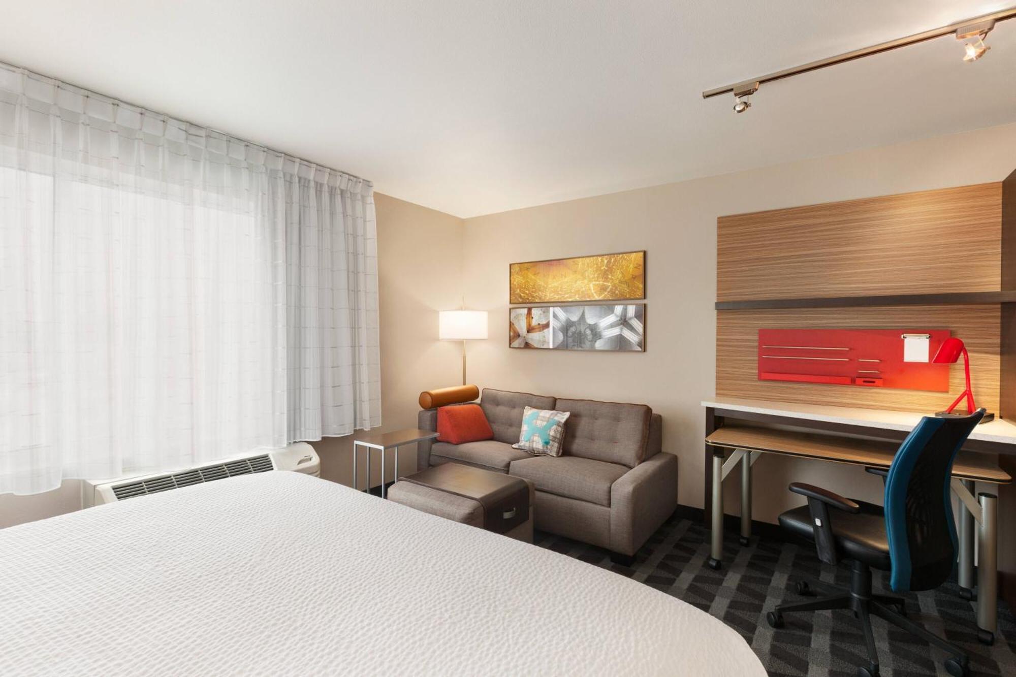 Towneplace Suites Cedar Rapids Marion Екстериор снимка
