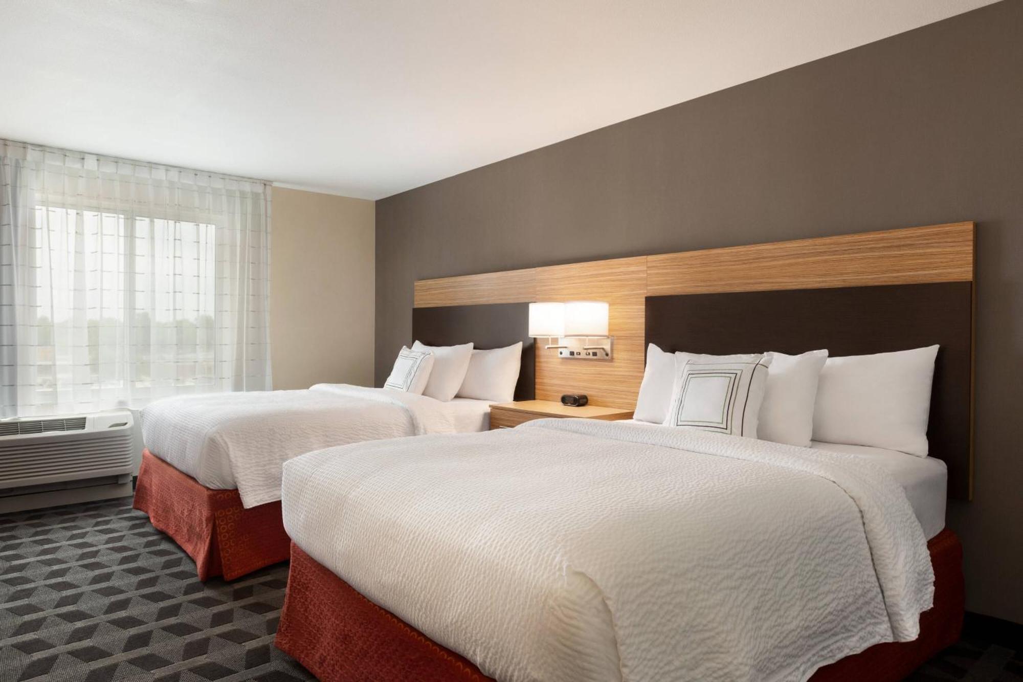 Towneplace Suites Cedar Rapids Marion Екстериор снимка